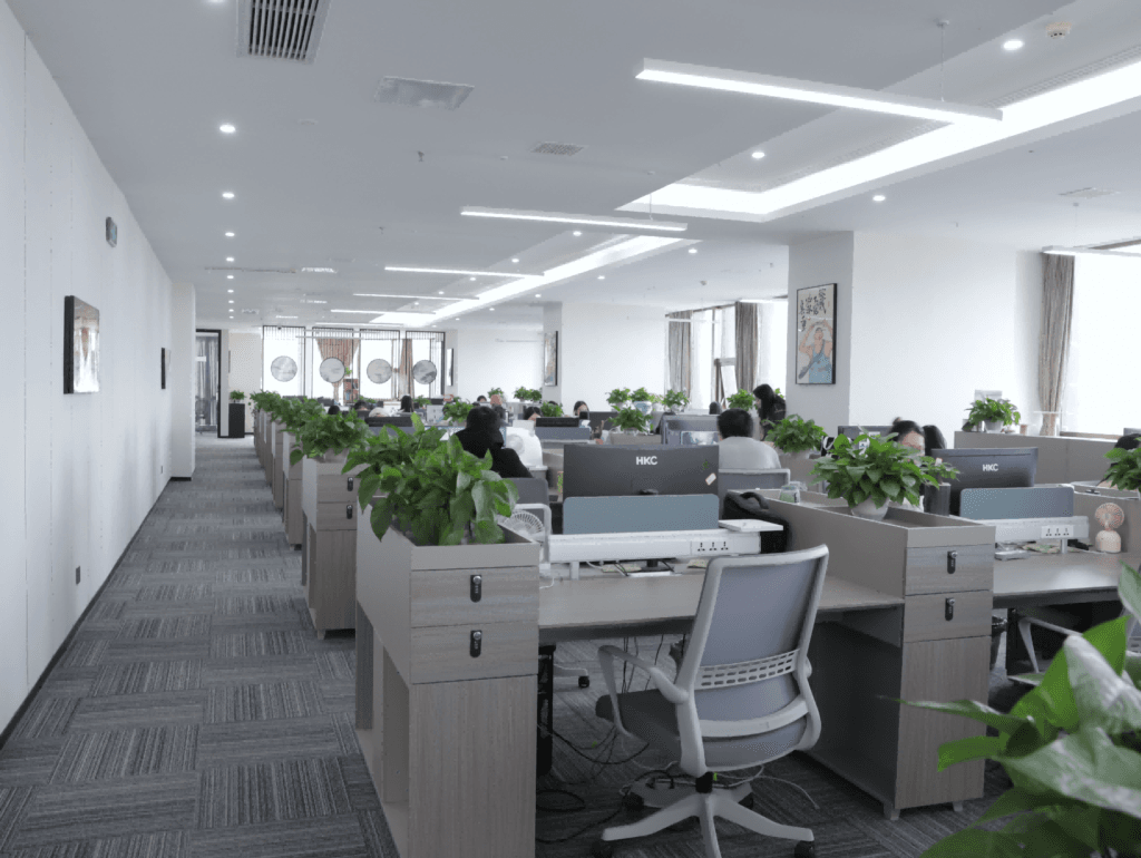 About us Rocoren Learn about Rocoren's story and our commitment to innovation and quality in the field of chargers and smartphone accessories.